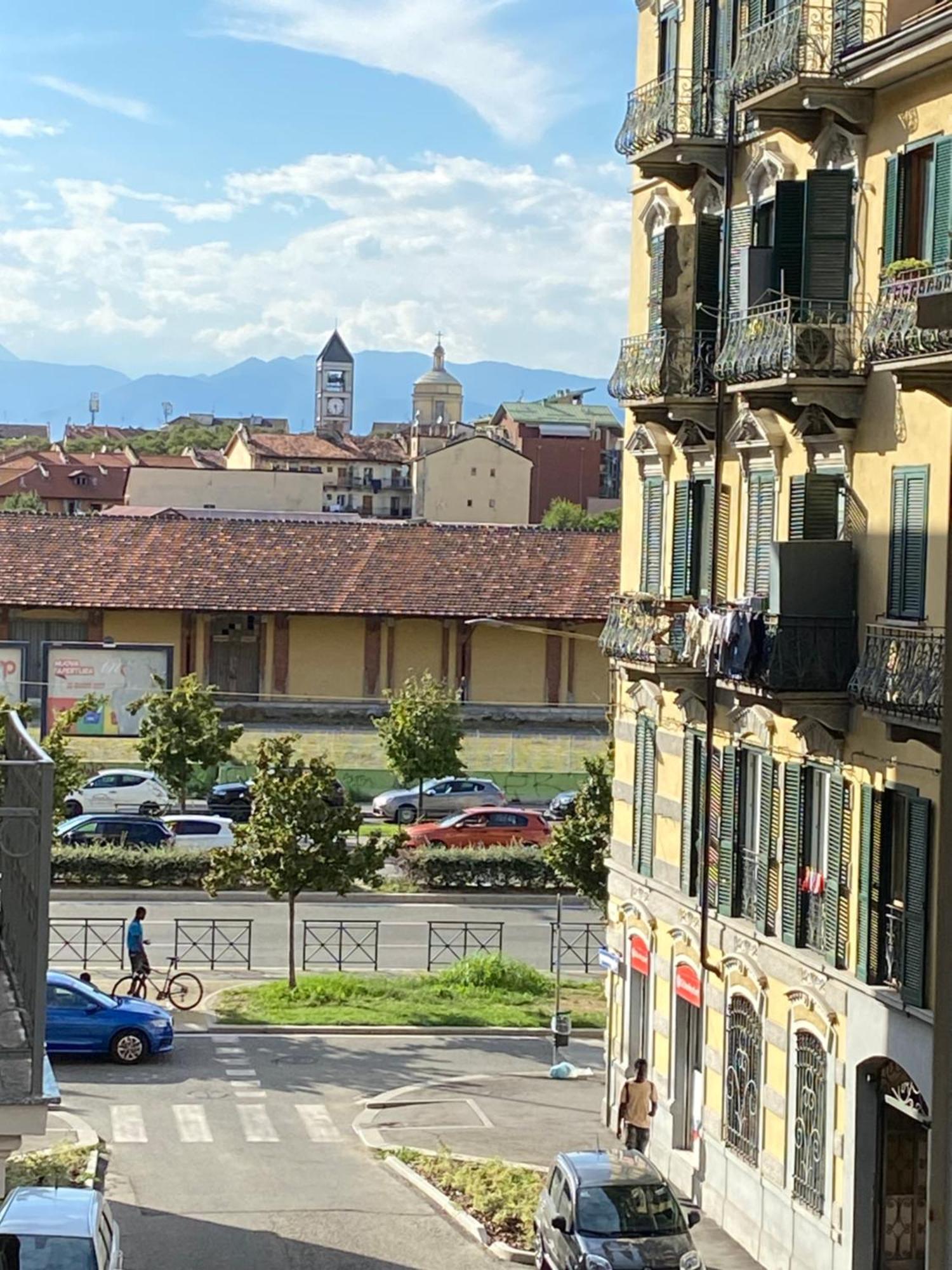 Appartamento Spazioso Vicino Al Centro Turin Exterior photo